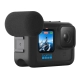 GoPro Media Mod z mikrofonem i zamontowaną kamerą GoPro HERO