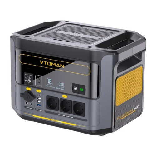 VTOMAN FlashSpeed 1500 pod kątem z prawej, porty USB, gniazdo 12 V i port rozruchowy