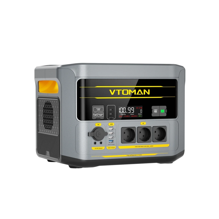 VTOMAN FlashSpeed 2400 pod kątem z lewej, panel gniazd i uchwyt
