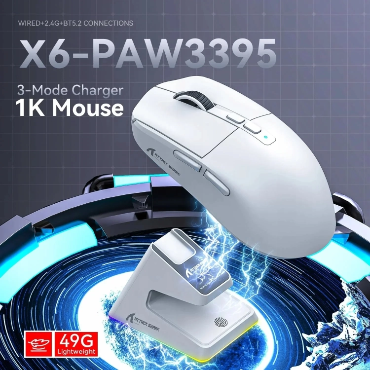 Biała Attack Shark X6 nad stacją ładującą