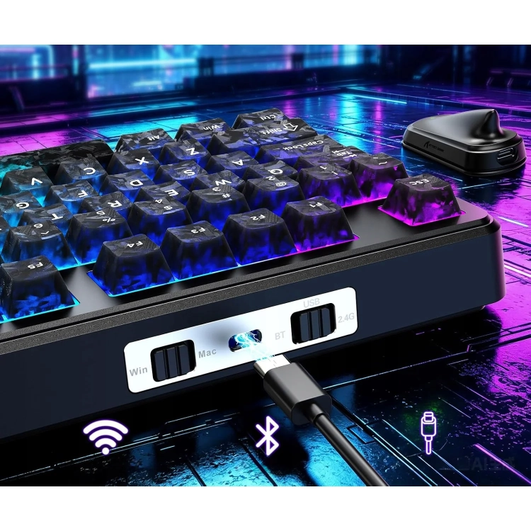 Przełącznik trybów i port USB-C w X87 Ultra Carbon