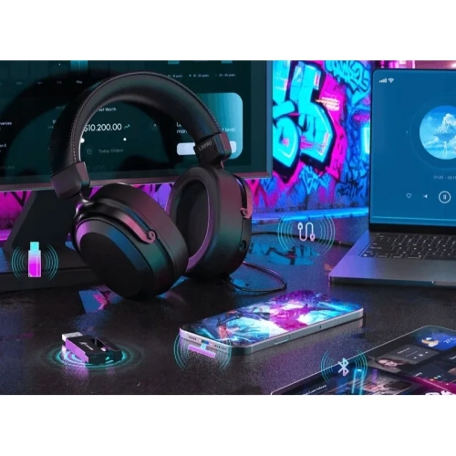 Attack Shark L30 PRO czarne przy biurku