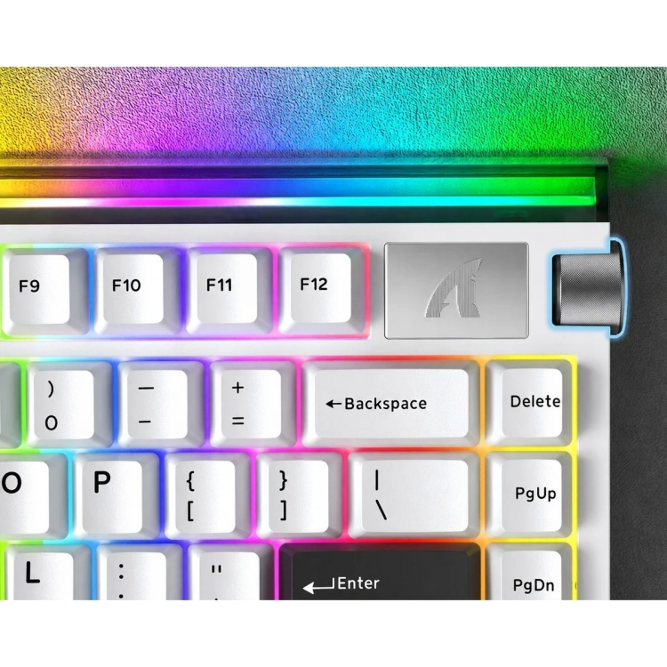 Podświetlana ramka RGB w R85 HE Starlight White