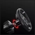 Kierownica MOZA ESX zamocowana na bazie direct drive przez Quick Release