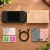 Zawartość pudełka ANBERNIC RG35XX H: konsola, folie, kabel USB-C, instrukcja