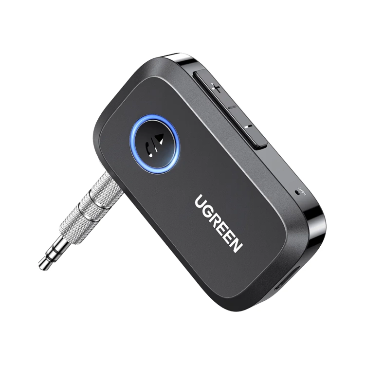 Odbiornik Bluetooth UGREEN CM596 z wtykiem jack 3,5 mm na białym tle