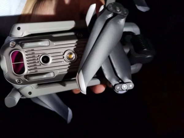 DRON DJI MAVIC AIR 2