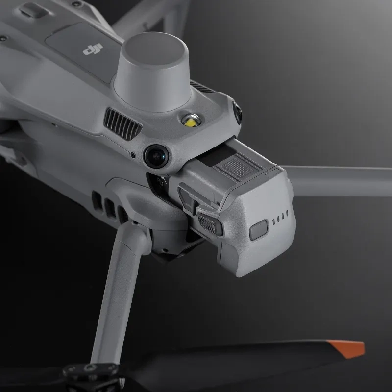 Bateria DJI Matrice 4 w użyciu