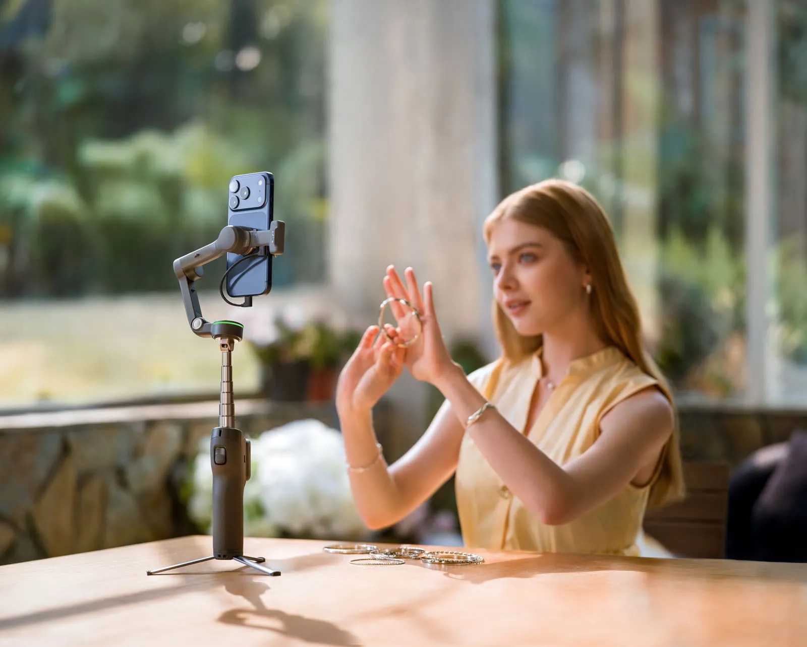 DJI Osmo Mobile 8P z telefonem – 3-osiowa stabilizacja obrazu podczas nagrywania