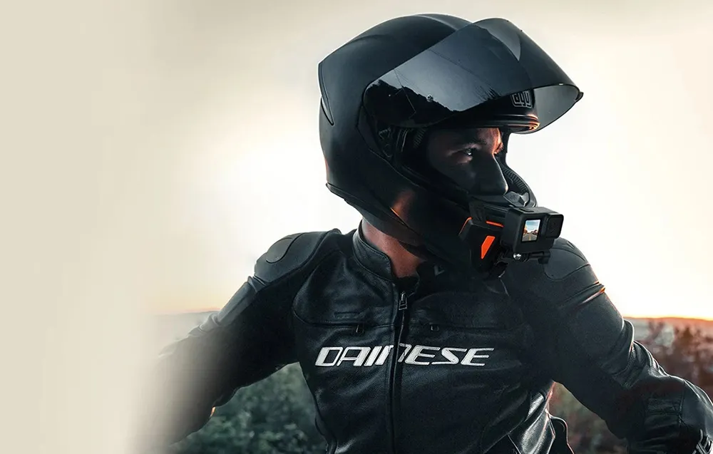 Nagrywanie POV z kasku motocyklowego za pomocą uchwytu TELESIN