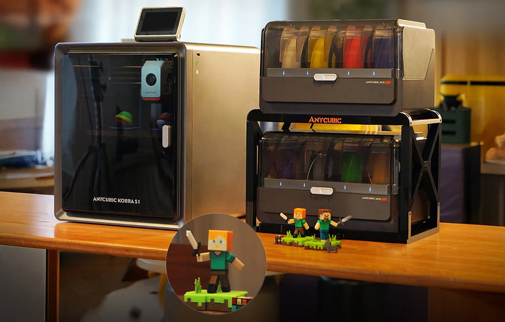 Dwie drukarki Anycubic Kobra S1 połączone z różnymi urządzeniami