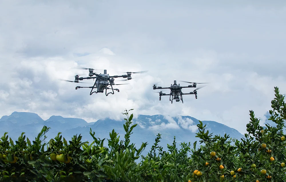 DJI Agras T100 – trwałość, bezpieczeństwo i wydajność energetyczna