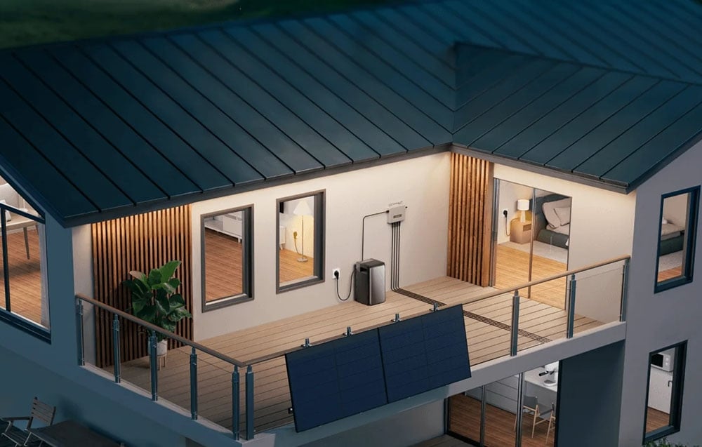 Balkonowa instalacja z PV i STREAM AC – bezpieczna, certyfikowana i odporna