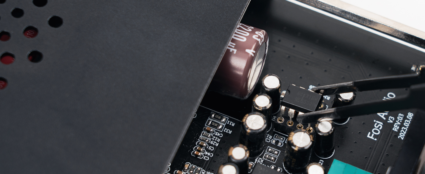 V3 — wymienne op-ampy (dual 8-pin)