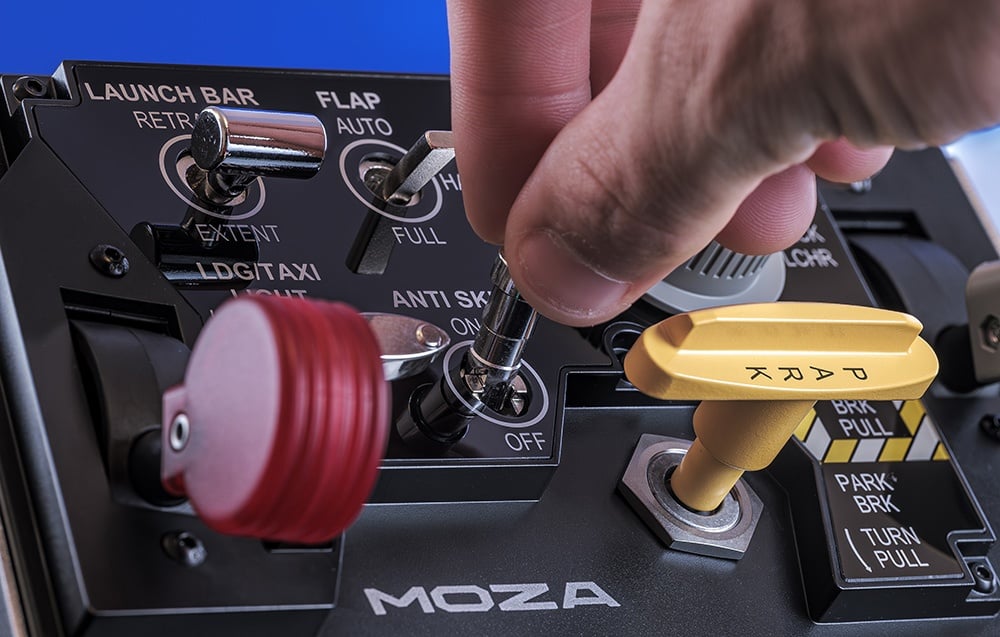 Moza Racing MTLP AS009 panel startowania z przełącznikami inspirowanymi kokpitem F/A-18