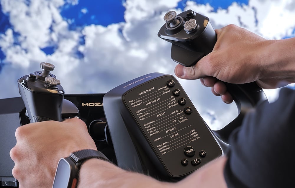 Moza Racing MFY Yoke AS012 używany w symulatorze lotu na PC