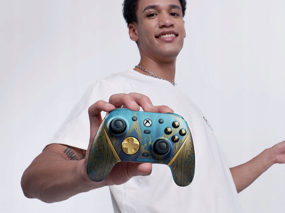 Kontroler GameSir G7 Pro podłączony bezprzewodowo