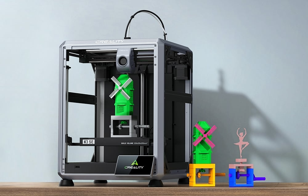 Szybka drukarka 3D Creality K1-SE drukująca model z prędkością do 600 mm na sekundę