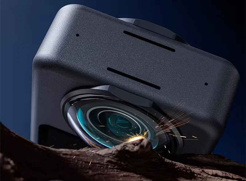 Twardy PC + wysoka odporność na zarysowania i kurz