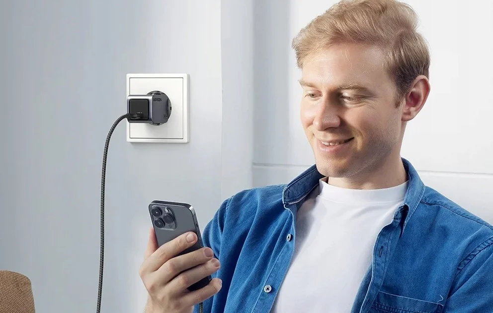 Ładowarka UGREEN Nexode Pro 30W do domu, biura i podróży