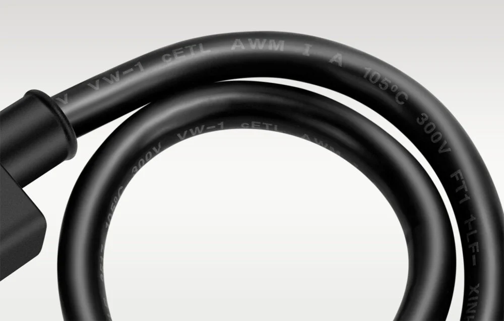 Kabel EcoFlow PowerStream XT150 0,5 m do stacji DELTA w uporządkowanej instalacji