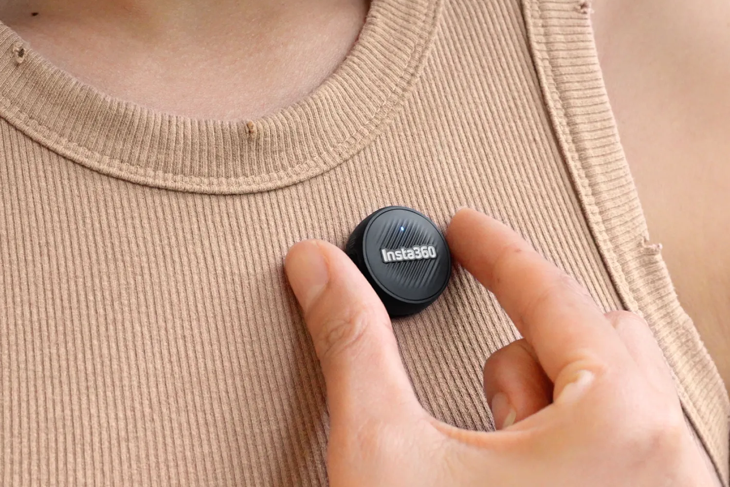 Obsługa nadajnika Insta360 Mic Air