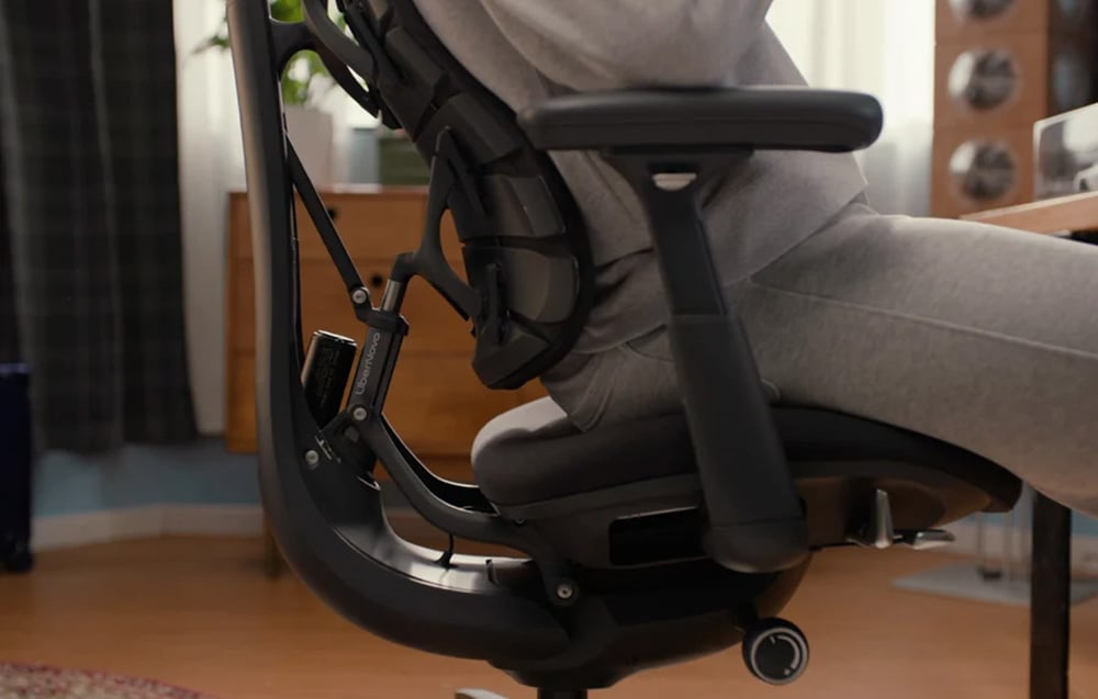 Krzesło ergonomiczne LiberNovo Omni Dynamic odchylone podczas odpoczynku