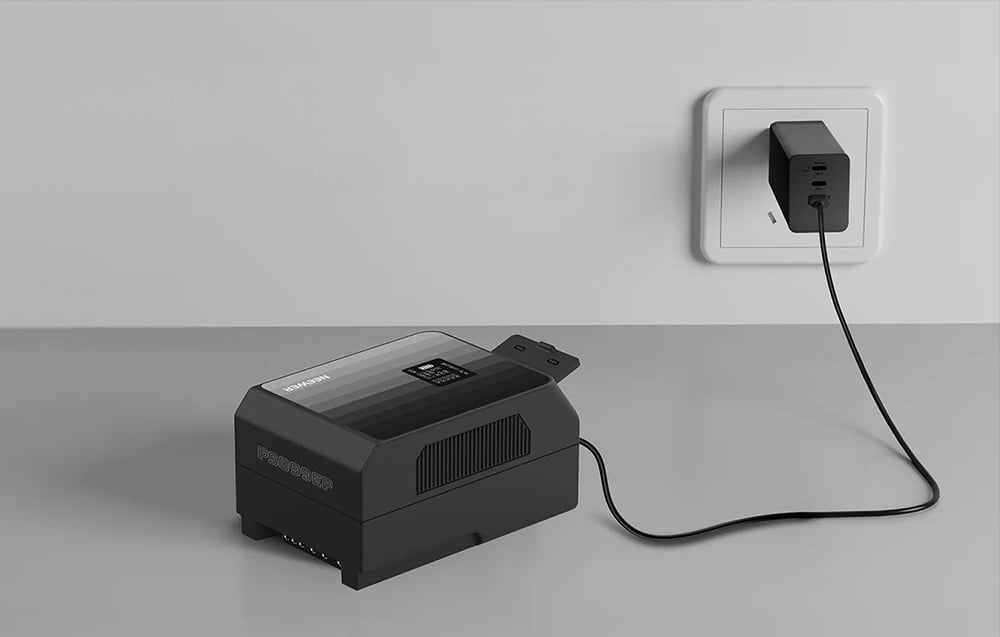 Akumulator NEEWER PS099EP ładowany przez port USB-C z mocą do 100 W