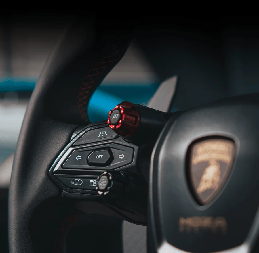 Przyciski i enkodery kierownicy MOZA Racing Lamborghini Revuelto