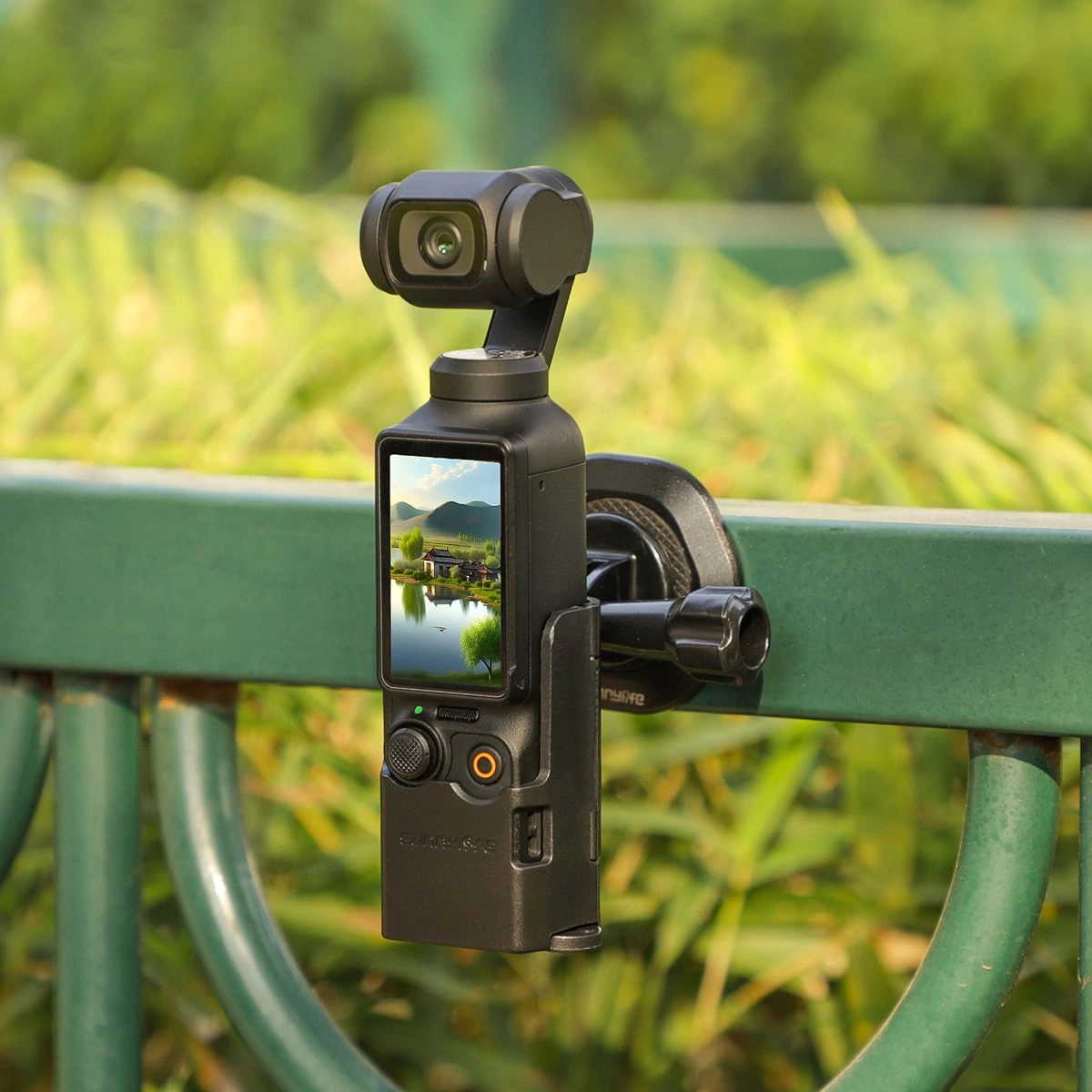 Adapter wielofunkcyjny Sunnylife do kamery DJI Osmo Pocket 3