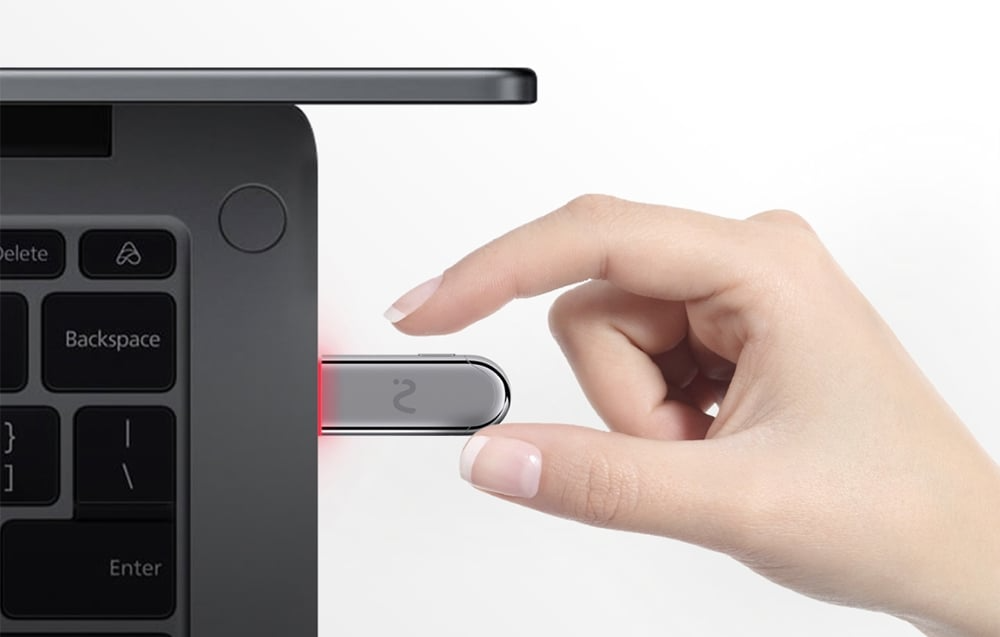 Podłączanie dongle VIAIM NoteKit do portu komputera