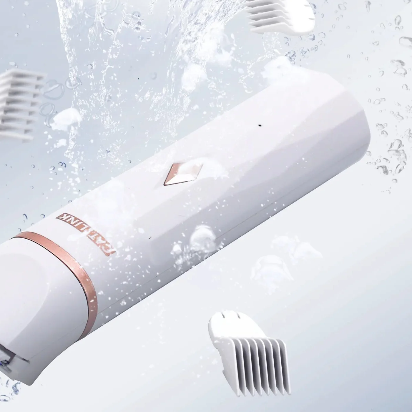 Płukanie maszynki CATLINK Pet Trimmer pod bieżącą wodą