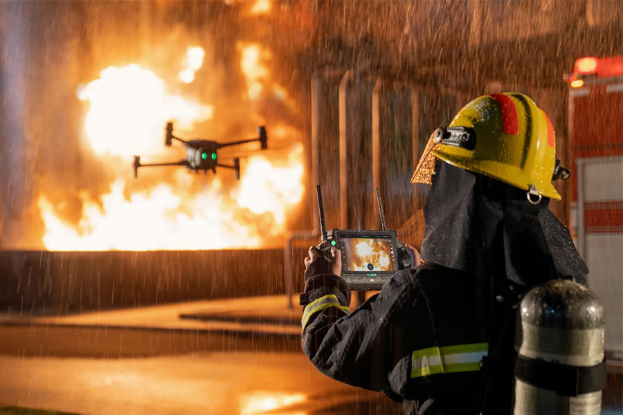 Jaki dron dla OSP/PSP? Top rekomendacje DJI 2025 + finansowanie